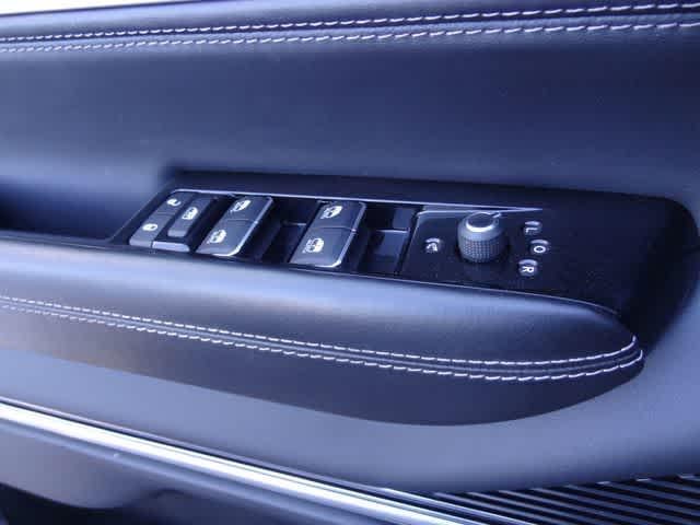 2024 Jeep Grand Wagoneer L Series II