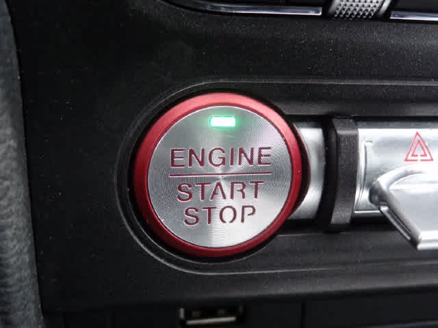 2022 Ford Mustang EcoBoost
