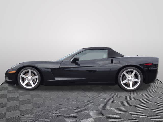 2005 Chevrolet Corvette 2dr Convertible