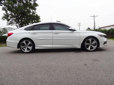 2019 Honda Accord Sedan Touring 2.0T
