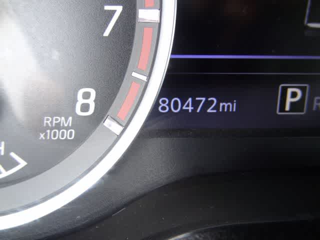 2023 Nissan Titan SV