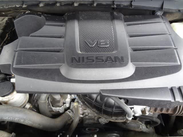 2023 Nissan Titan SV