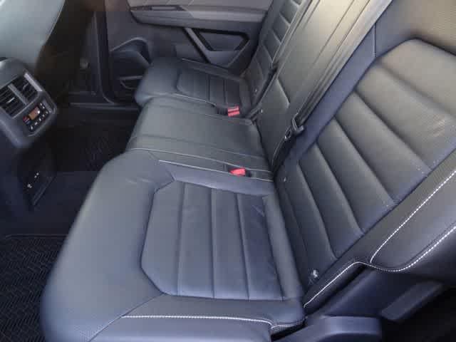 2023 Volkswagen Atlas 3.6L V6 SEL Premium R-Line
