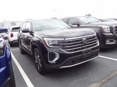 2025 Volkswagen Atlas 2.0T SE w/Technology
