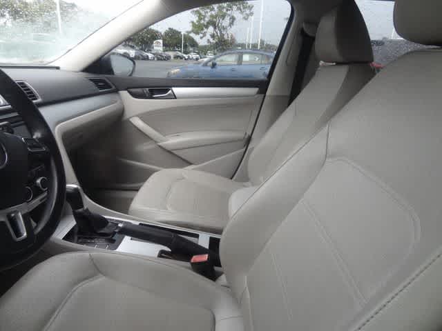 2012 Volkswagen Passat TDI SE