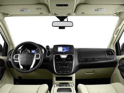 2013 Chrysler Town & Country Limited
