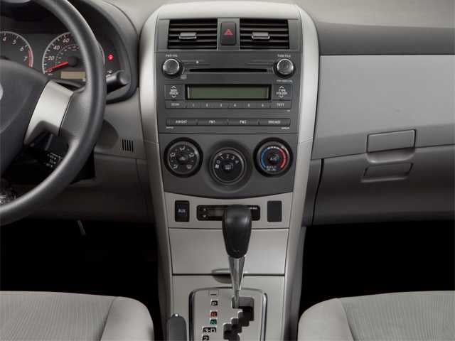 2011 Toyota Corolla LE