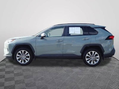 2022 Toyota RAV4 XLE Premium