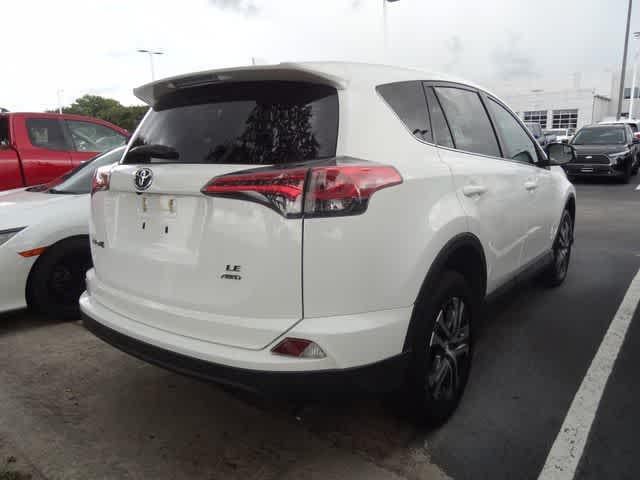 2018 Toyota RAV4 LE