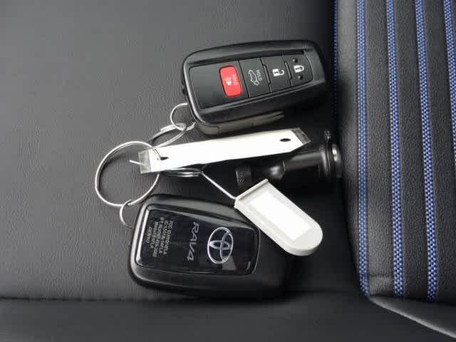 2024 Toyota RAV4 Hybrid XSE