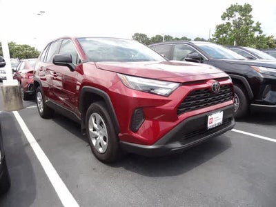 2025 Toyota RAV4 LE