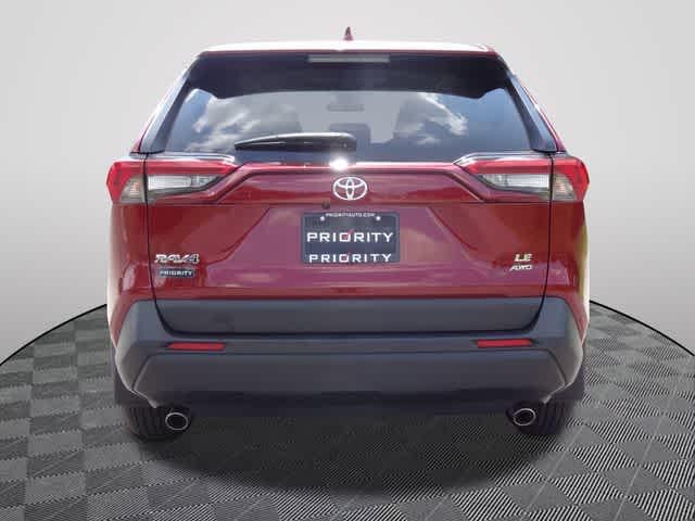 2025 Toyota RAV4 LE