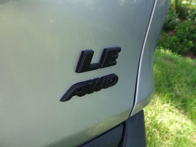 2023 Toyota RAV4 LE