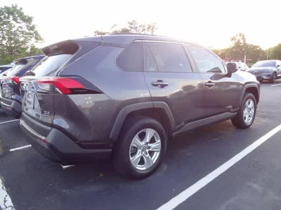 2021 Toyota RAV4 XLE