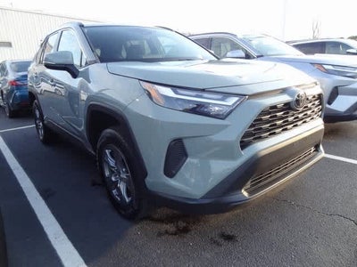 2023 Toyota RAV4 XLE