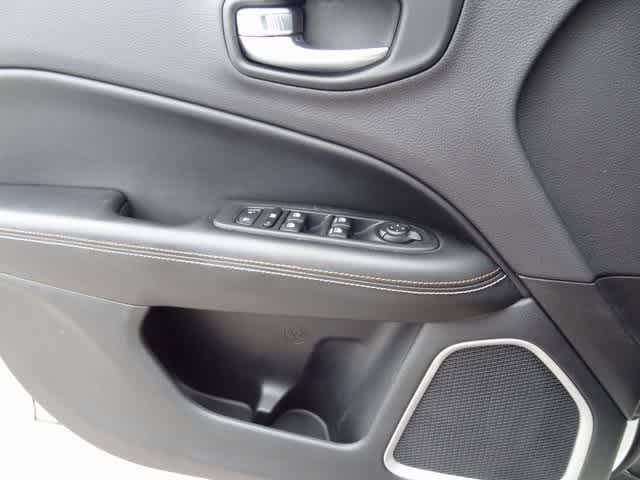 2017 Jeep New Compass Latitude