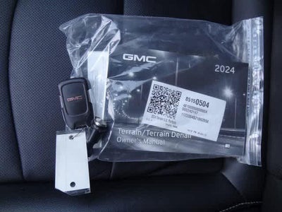 2024 GMC Terrain SLT