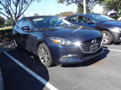 2018 Mazda Mazda3 5-Door Touring