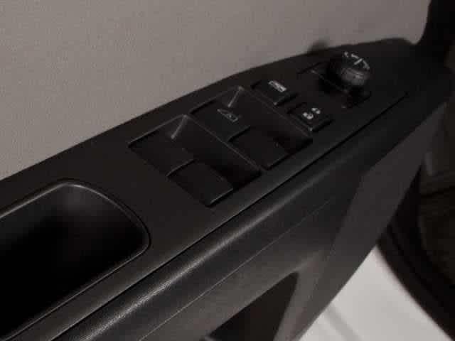 2012 Nissan Sentra 2.0 SR