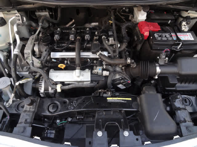 2024 Nissan Versa SR