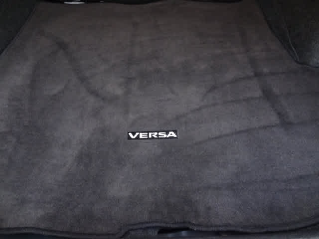 2024 Nissan Versa SR