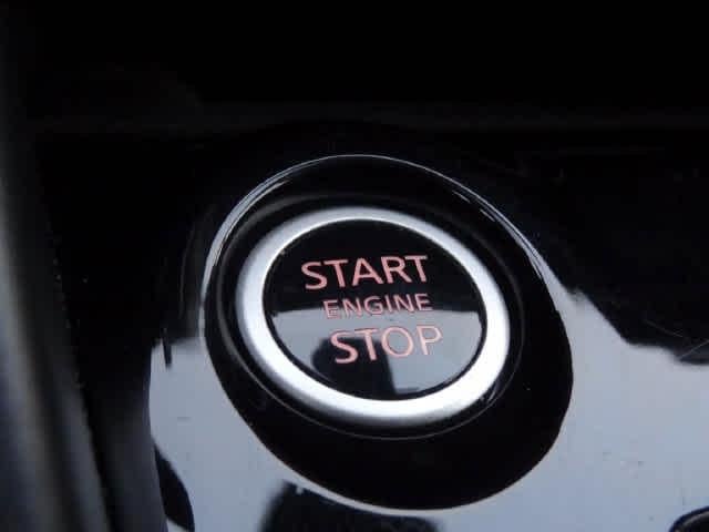 2024 Nissan Versa SR