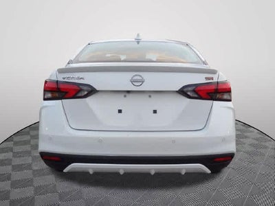 2024 Nissan Versa SR