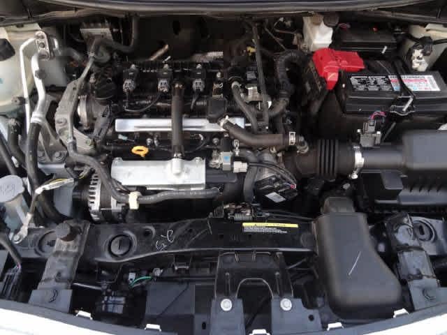 2024 Nissan Versa SR