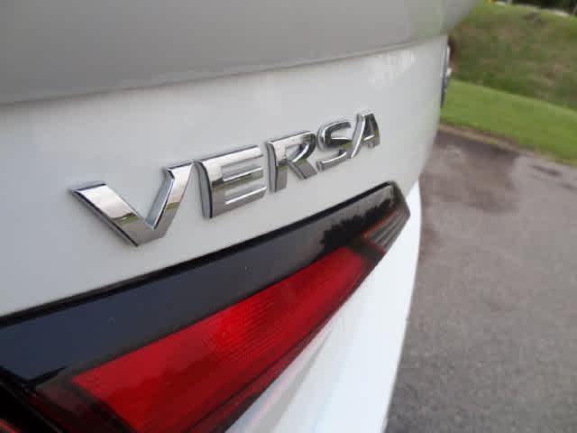 2024 Nissan Versa SR