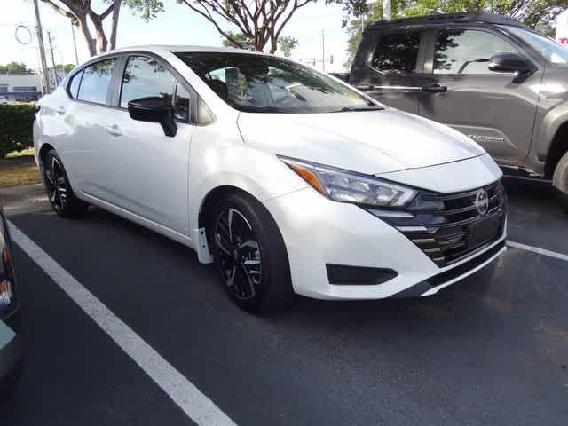 2024 Nissan Versa SR