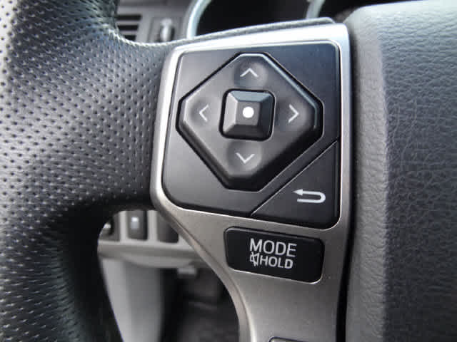 2015 Toyota Tacoma 4WD Double Cab V6 AT (Natl)