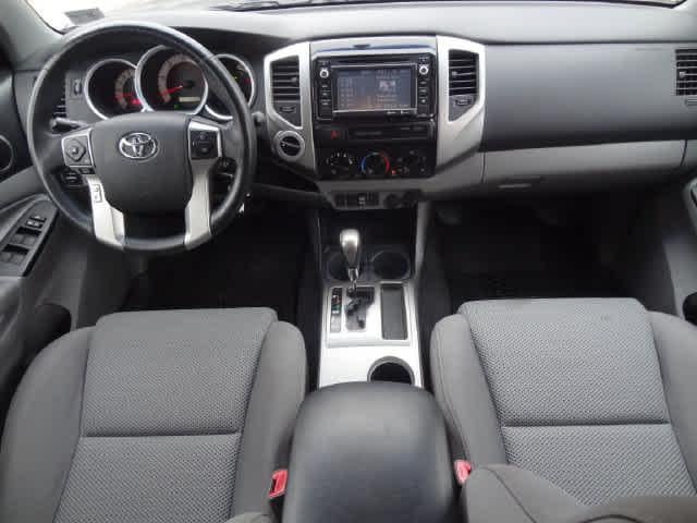 2015 Toyota Tacoma 4WD Double Cab V6 AT (Natl)