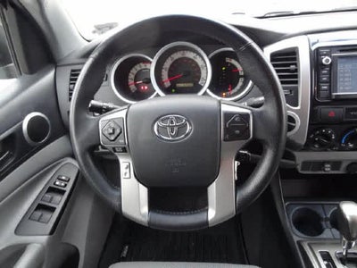 2015 Toyota Tacoma 4WD Double Cab V6 AT (Natl)