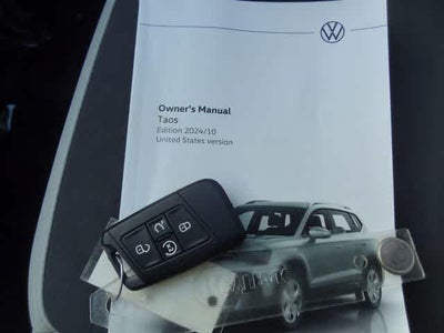 2025 Volkswagen Taos SE