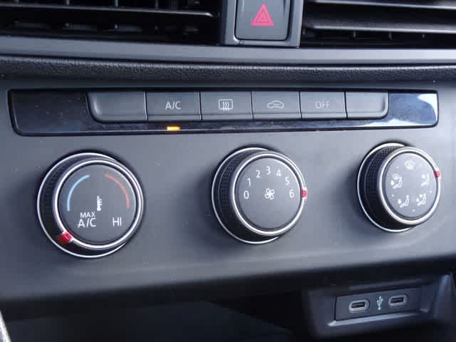 2023 Volkswagen Jetta Sport