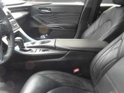 2022 Toyota Avalon Hybrid Limited