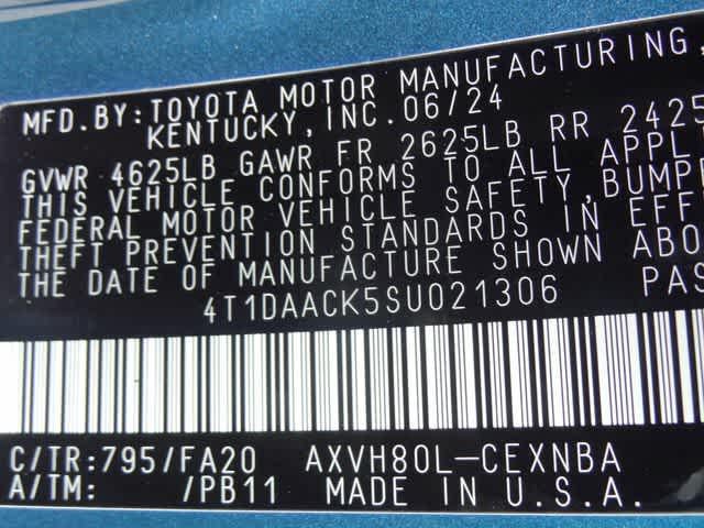 2025 Toyota Camry LE