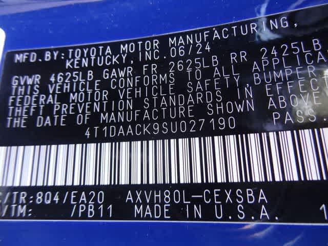 2025 Toyota Camry SE
