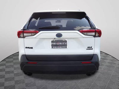 2024 Toyota RAV4 Hybrid XLE