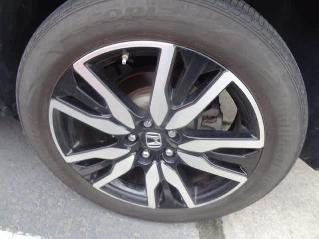 2019 Honda Pilot Touring 8-Passenger