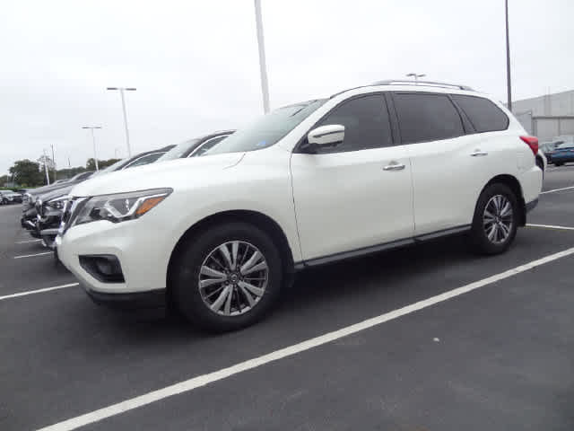 2020 Nissan Pathfinder SL