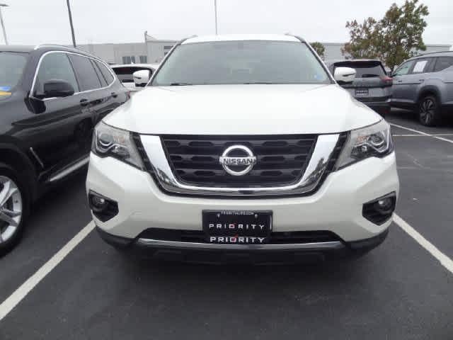 2020 Nissan Pathfinder SL