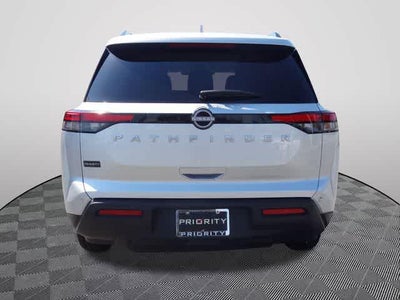 2025 Nissan Pathfinder SV