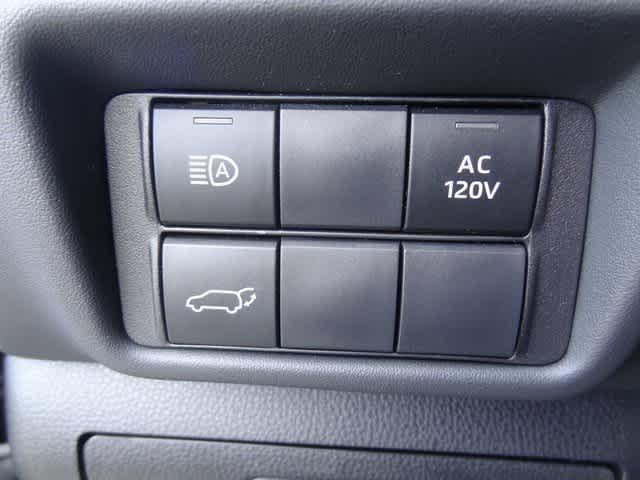 2023 Toyota Highlander Hybrid Bronze Edition