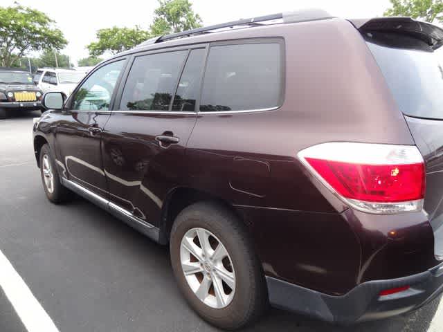 2013 Toyota Highlander Plus