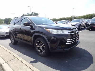 2019 Toyota Highlander LE