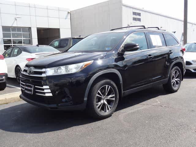 2019 Toyota Highlander LE