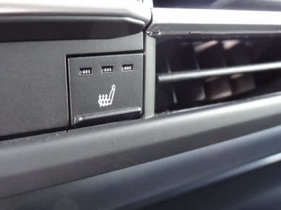 2025 Toyota Sienna Woodland Edition