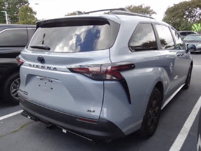 2025 Toyota Sienna Woodland Edition