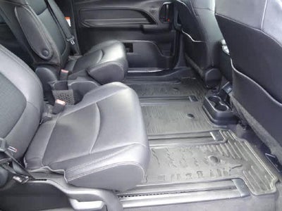 2025 Toyota Sienna Woodland Edition
